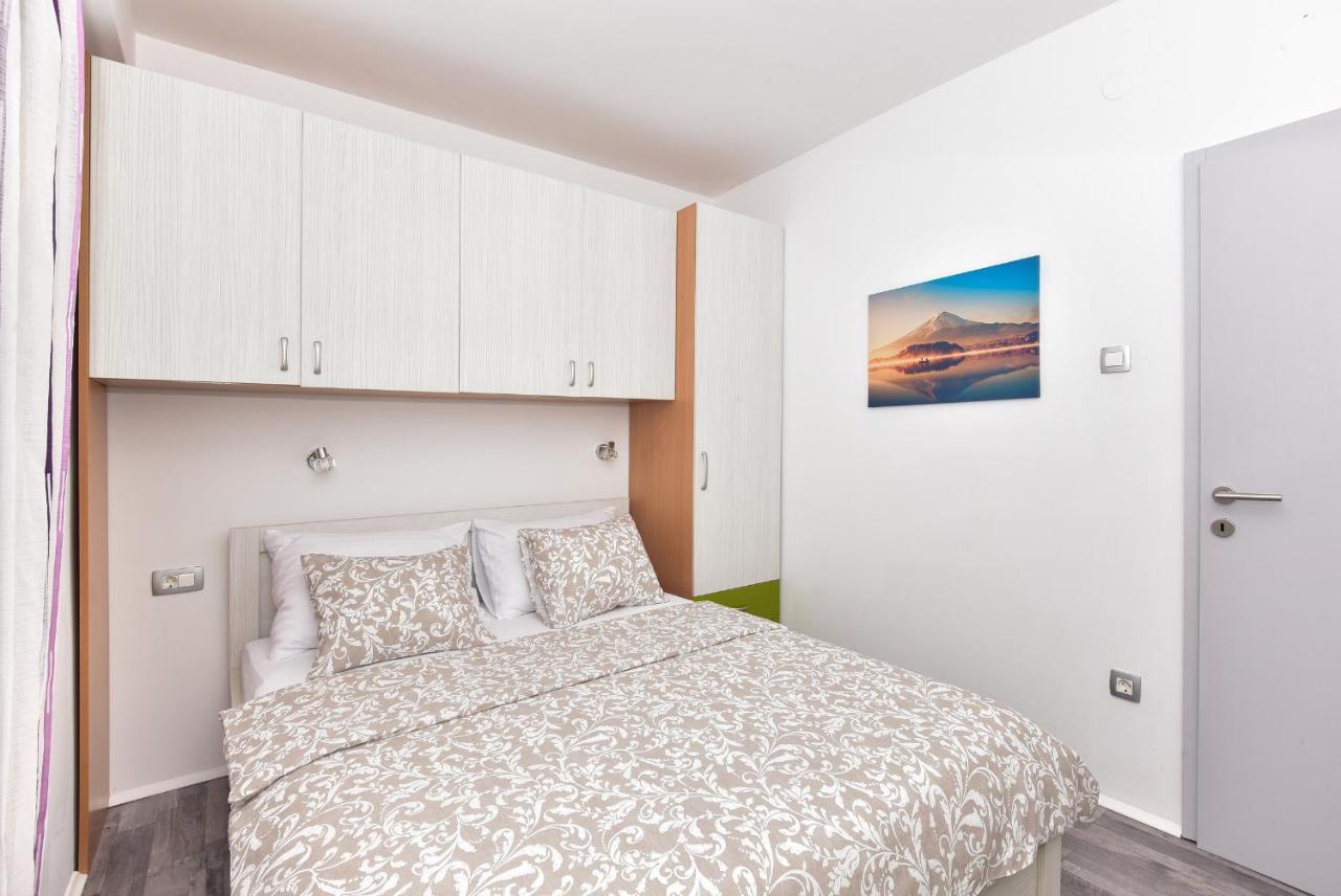 Apartment Maslina Makarska Kültér fotó